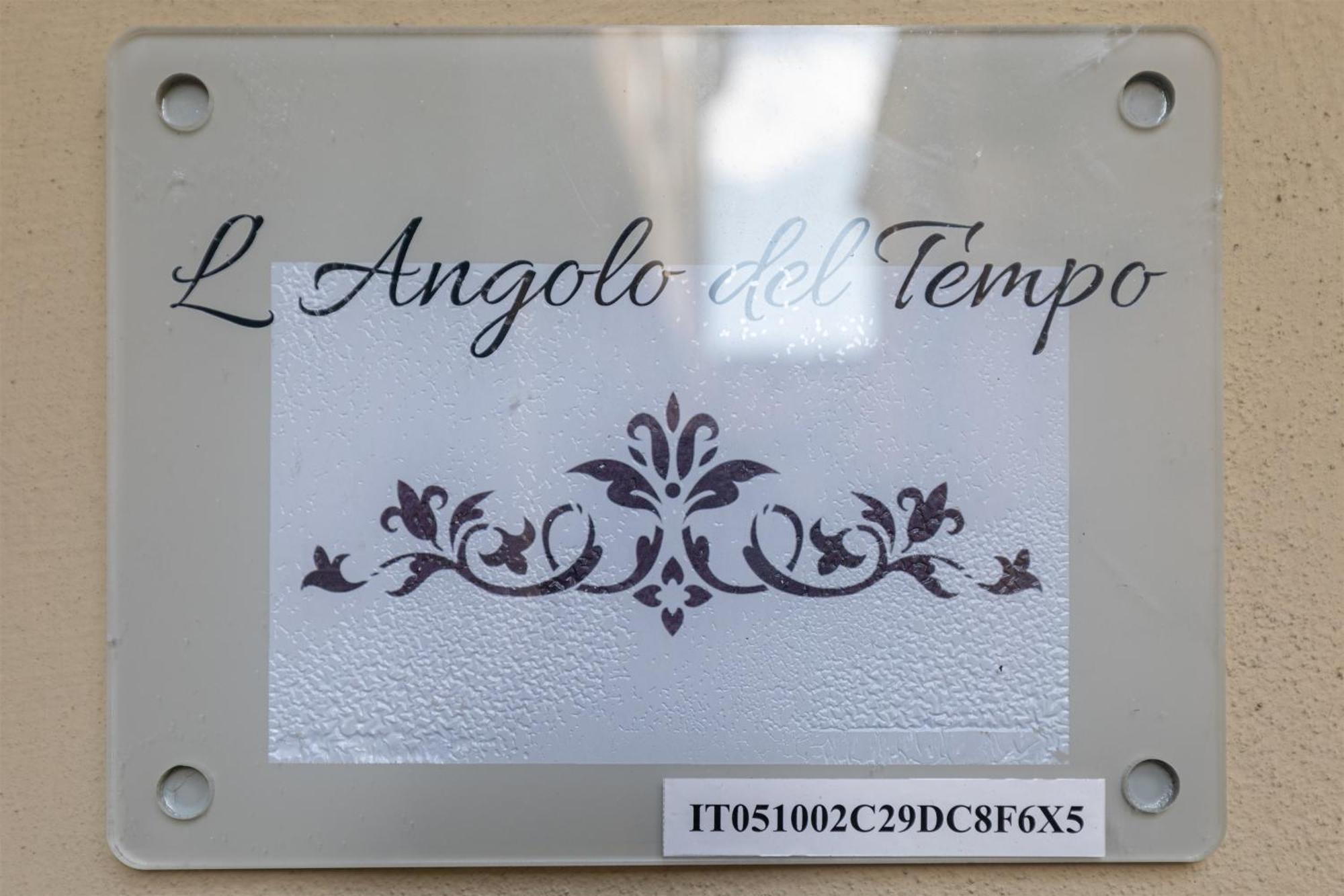 L' Angolo Del Tempo By Holiday World Arezzo Buitenkant foto